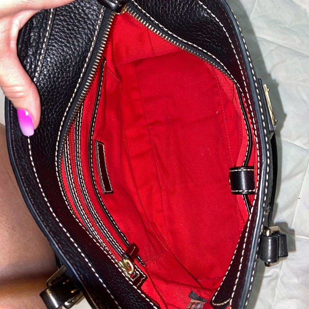 Gorgeous vintage Dooney & Bourke Black Pebbled Leather Lexington Tote - Picture 12 of 16